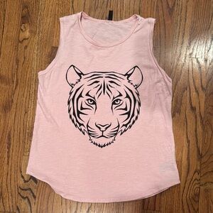 Pink Sleeveless Graphic Tank Top with Tiger Design